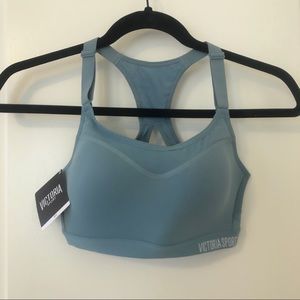 NWT Victoria Secret Sports Bra - 32D